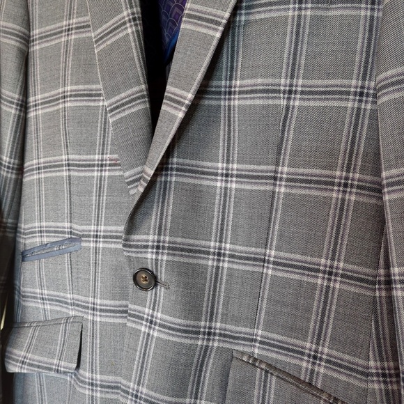 Ted Baker Grey Plaid 100% Wool Blazer - Picture 8 of 14